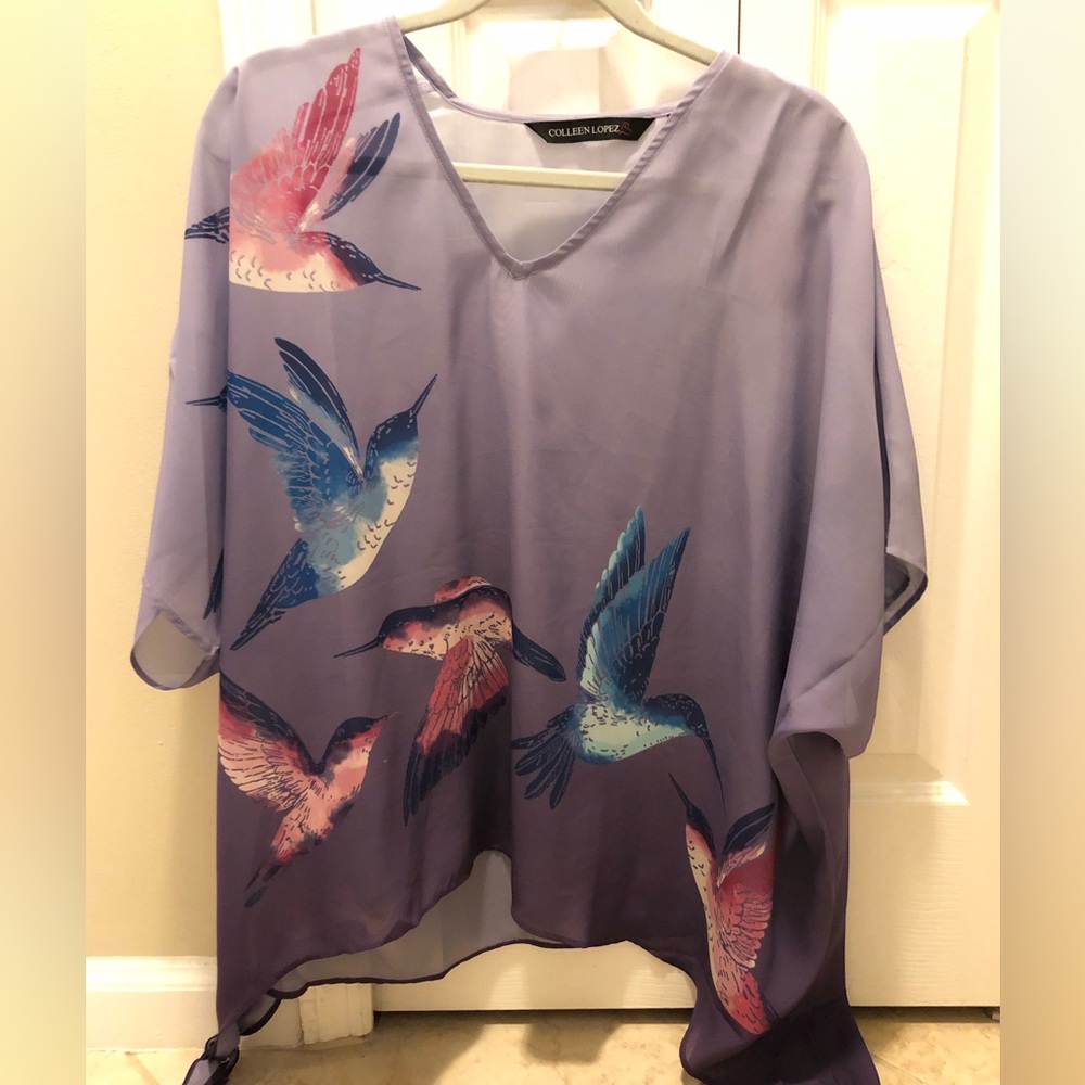 Colleen Lopez Lavender Poncho style shirt, beautiful bird design